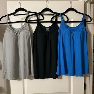 Three 32 Degrees Padded Bra Tank Medium NWT